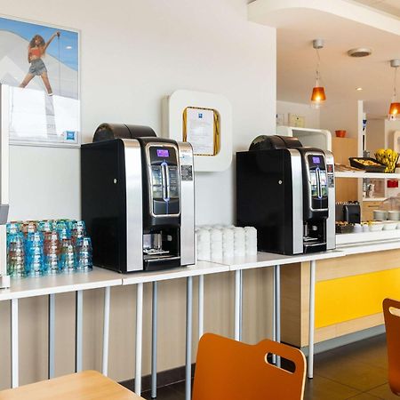 Ibis Budget Tours Nord Экстерьер фото